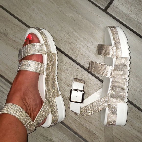 Faux Diamond platform sandals - Picture 1 of 12
